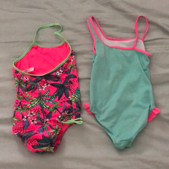 Size 6 girls swim bundle BOGO - Picture 2 of 4